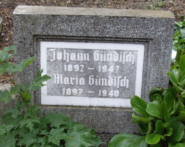 Guendisch Johann 1892-1947 Maria 1897-1940 Grabstein